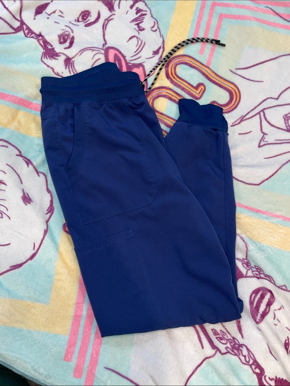Women Beyond Scrubs Navy Jogger scrub with Elastic Waist